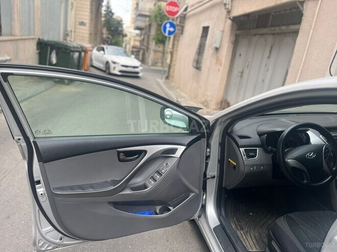 Hyundai Elantra 2013, 260,714 km - 1.6 l - Bakı