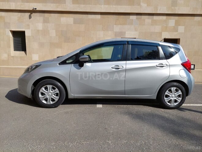 Nissan Note-9