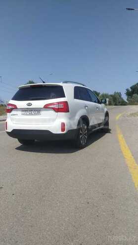 Kia Sorento 2013, 300,000 km - 2.0 l - Quba