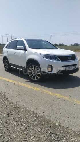 Kia Sorento 2013, 300,000 km - 2.0 l - Quba