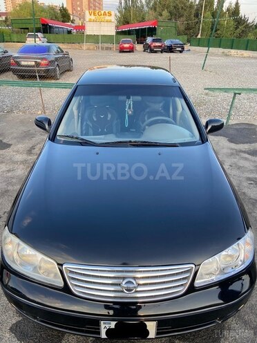 Nissan Sunny-5