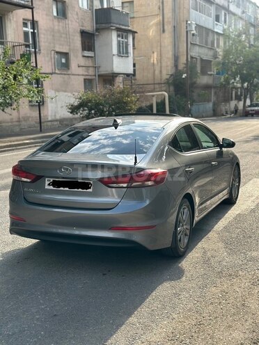 Hyundai Elantra 2017, 150,000 km - 2.0 л - Bakı
