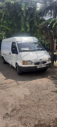 Ford Transit-1