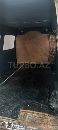 Ford Transit-5