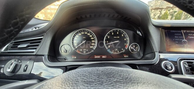 BMW 740 2011, 311,000 km - 3.0 л - Bakı