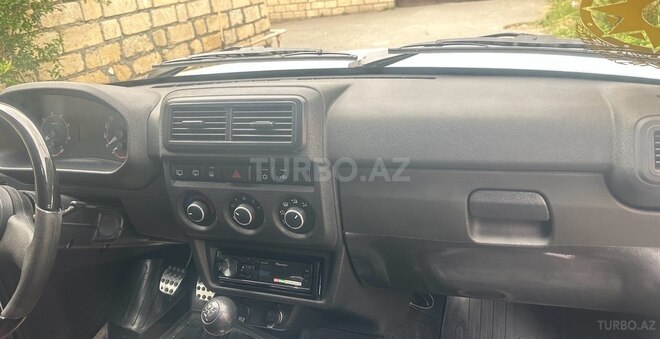 LADA (VAZ) Niva 2024, 7,777 km - 1.7 l - Bakı