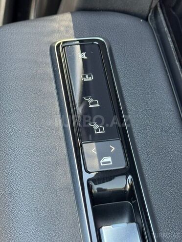 Land Rover Range Rover 2019, 130,357 km - 3.0 l - Bakı