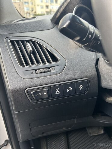 Hyundai ix35 2013, 140,000 km - 2.0 l - Bakı
