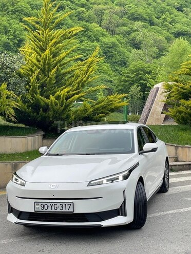 Changan Qiyuan A05 2024, 24,000 km - 1.5 л - Bakı