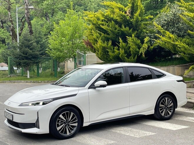 Changan Qiyuan A05 2024, 24,000 km - 1.5 л - Bakı
