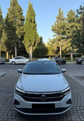 Volkswagen Polo 2021, 65,000 km - 1.6 л - Bakı