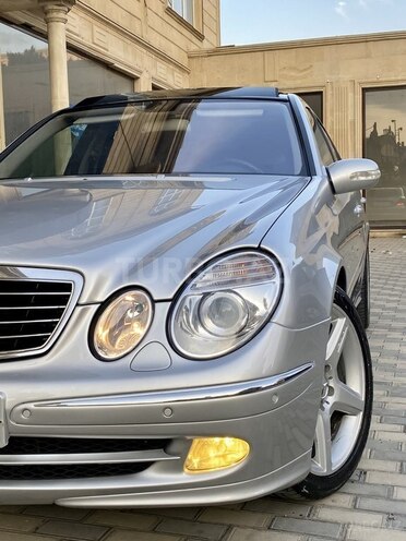 Mercedes E 320 2002, 269,000 km - 3.2 l - Bakı