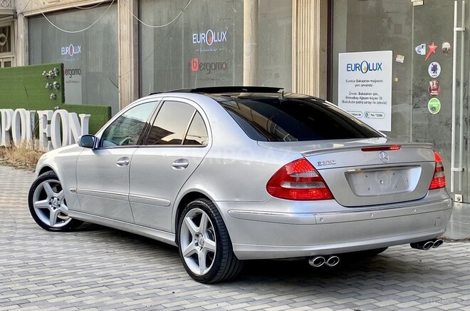 Mercedes E 320 2002, 269,000 km - 3.2 l - Bakı