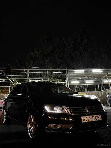 Volkswagen Passat 2011, 192,000 km - 1.8 l - Bakı