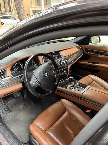 BMW 740 2014, 229,000 km - 3.0 l - Bakı