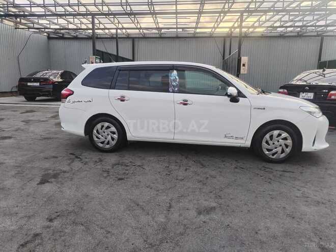 Toyota Corolla Fielder 2019, 105,600 km - 1.5 л - Bakı