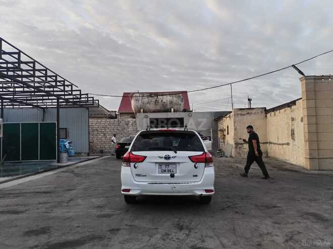 Toyota Corolla Fielder 2019, 105,600 km - 1.5 л - Bakı