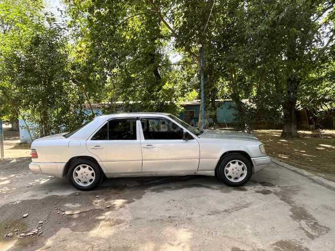 Mercedes E 250 1988, 450,000 km - 2.5 l - Bərdə