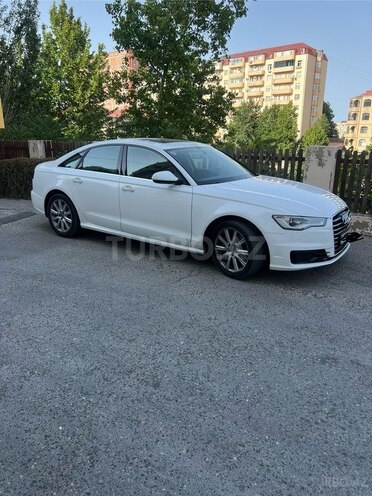 Audi A6-2