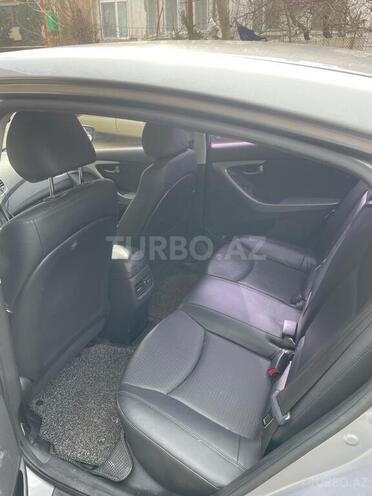 Hyundai Avante 2015, 90,000 km - 1.6 l - Bakı