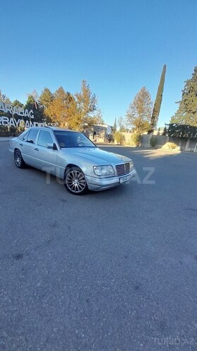 Mercedes E 220 1993, 480,000 km - 2.2 l - Goranboy