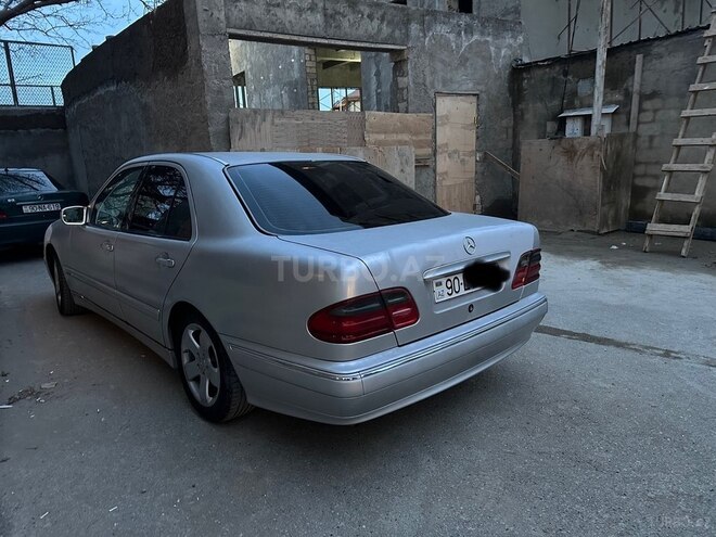 Mercedes E 280 1999, 275,000 km - 2.8 л - Bakı