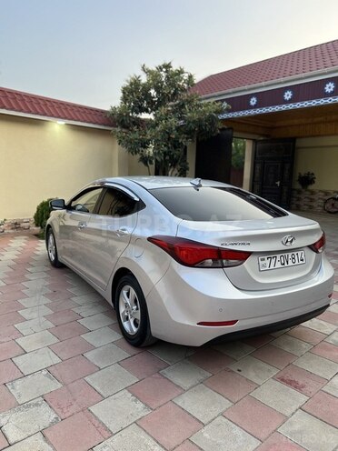 Hyundai Elantra 2015, 17,000 km - 1.6 л - Ağcabədi