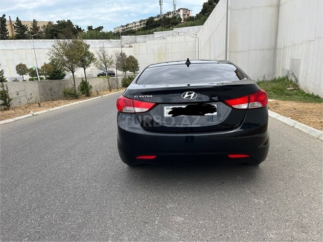 Hyundai Elantra 2012, 323,478 km - 1.8 l - Bakı