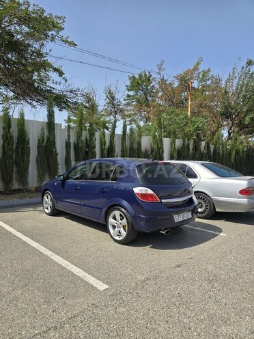 Opel Astra 2004, 300,000 km - 1.4 l - Bakı