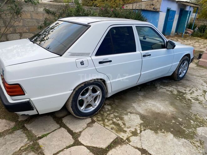 Mercedes 190 1989, 297,643 km - 2.0 l - Neftçala