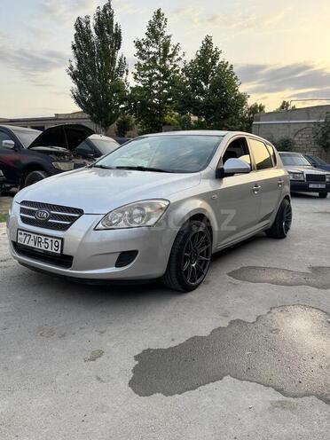 Kia Ceed 2007, 337,000 km - 1.6 l - Bakı
