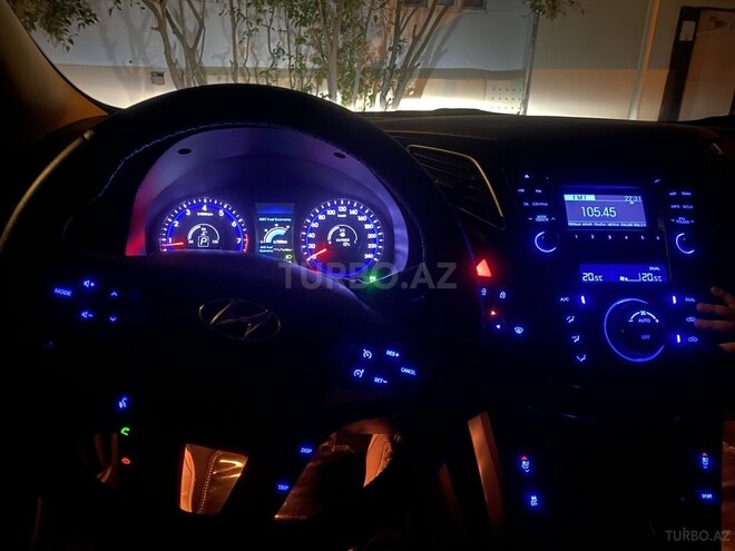 Hyundai i40 2011, 207,000 km - 2.0 л - Bakı