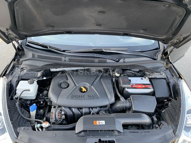 Hyundai i40 2011, 207,000 km - 2.0 л - Bakı