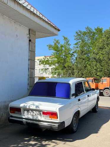 LADA (VAZ) 2107 2003, 35,685 km - 1.6 л - Lerik