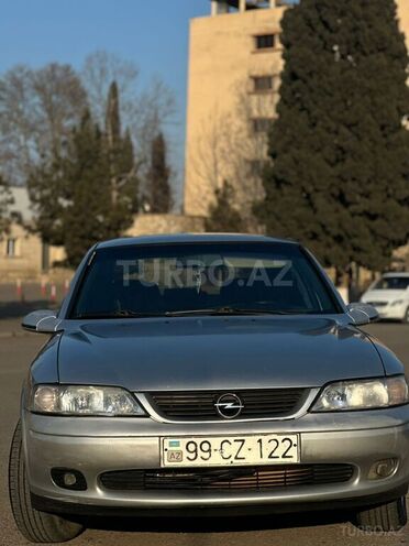 Opel Vectra-14