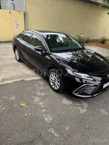 Toyota Camry-3