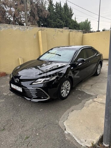 Toyota Camry-11