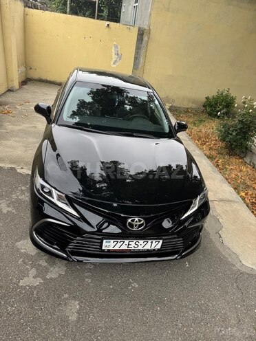 Toyota Camry-1