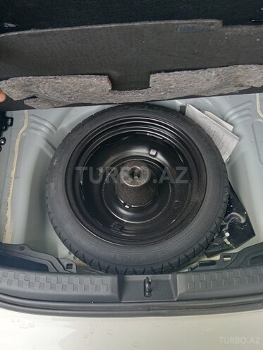 Toyota Aqua 2018, 86,000 km - 1.5 л - Bakı
