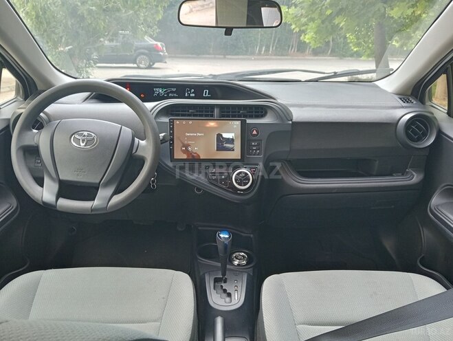 Toyota Aqua 2018, 86,000 km - 1.5 л - Bakı
