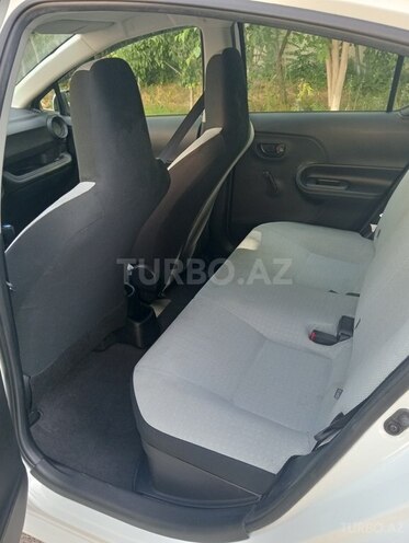 Toyota Aqua 2018, 86,000 km - 1.5 л - Bakı