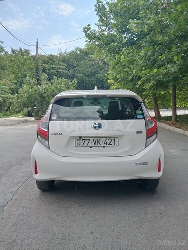 Toyota Aqua 2018, 86,000 km - 1.5 л - Bakı