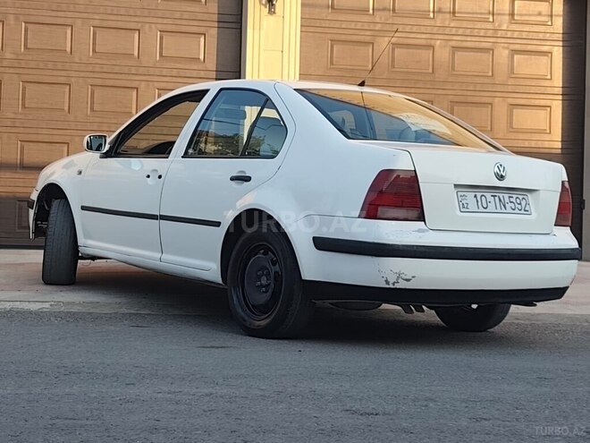 Volkswagen Bora 2001, 250,000 km - 2.0 l - Bakı