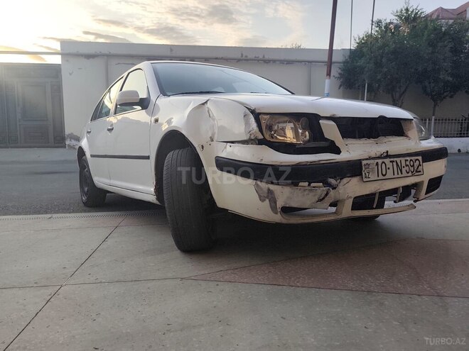 Volkswagen Bora 2001, 250,000 km - 2.0 l - Bakı