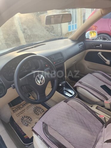 Volkswagen Bora 2001, 250,000 km - 2.0 l - Bakı