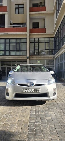 Toyota Prius-1