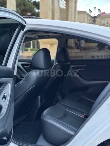 Hyundai Avante 2014, 216,000 km - 1.6 л - Bakı