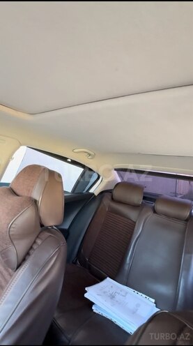 Volkswagen Passat 2010, 264,000 km - 2.0 l - Şəmkir