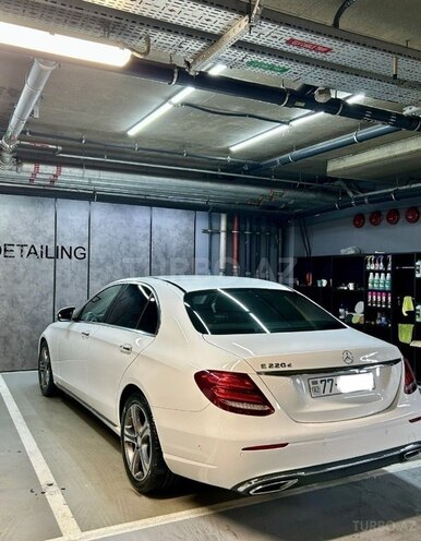 Mercedes E 220 d 4MATIC 2016, 160,000 km - 2.0 l - Bakı