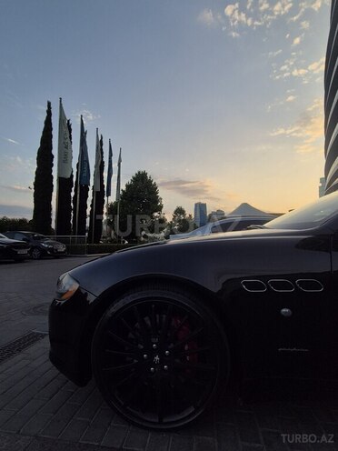 Maserati Quattroporte 2011, 147,000 km - 4.7 l - Bakı